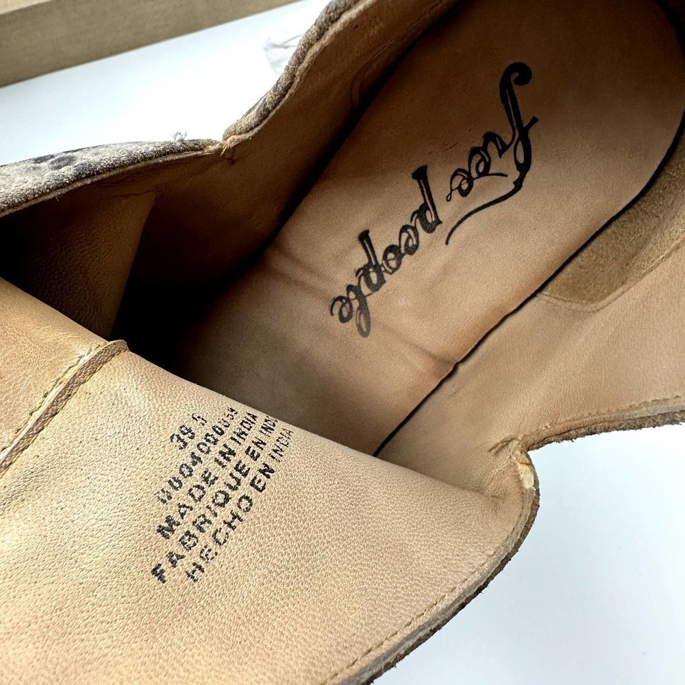 Free People Animal Charm Double V Ankle Boots size 39.5 - Picture 12 of 13